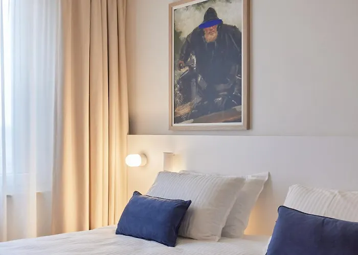 Готель C-hotels Burlington