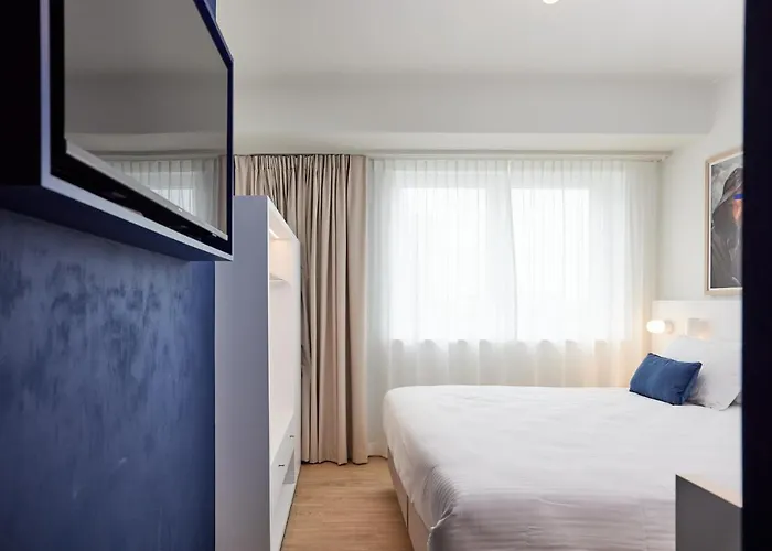 Hotel C-hotels Burlington 3*